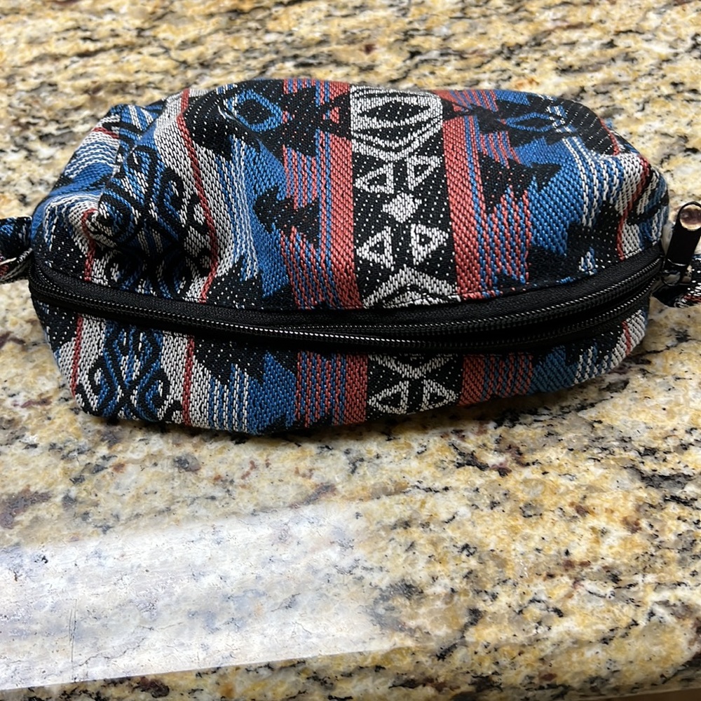 NWOT - Picture 2 of 3
